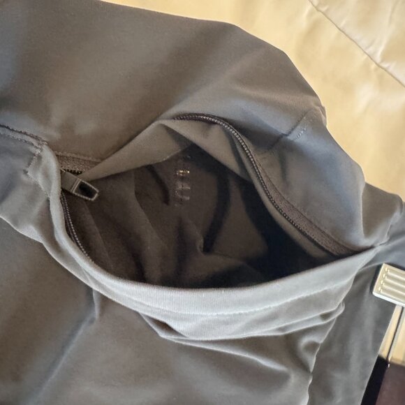 Lululemon Surge Jogger 29" in Graphite Grey - Picture 5 of 10